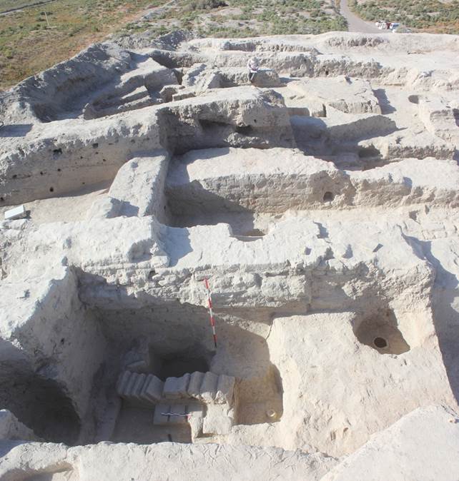 Macintosh HD:Users:silviapozzi:Documents:ARCHEOLOGIA:MISSIONI ESTERO:UZBEKISTAN:VARDANA SITE ARCHIVE:ВАРДАНЗЕ 2022:Report 2022:Short report:Fig.14.jpg